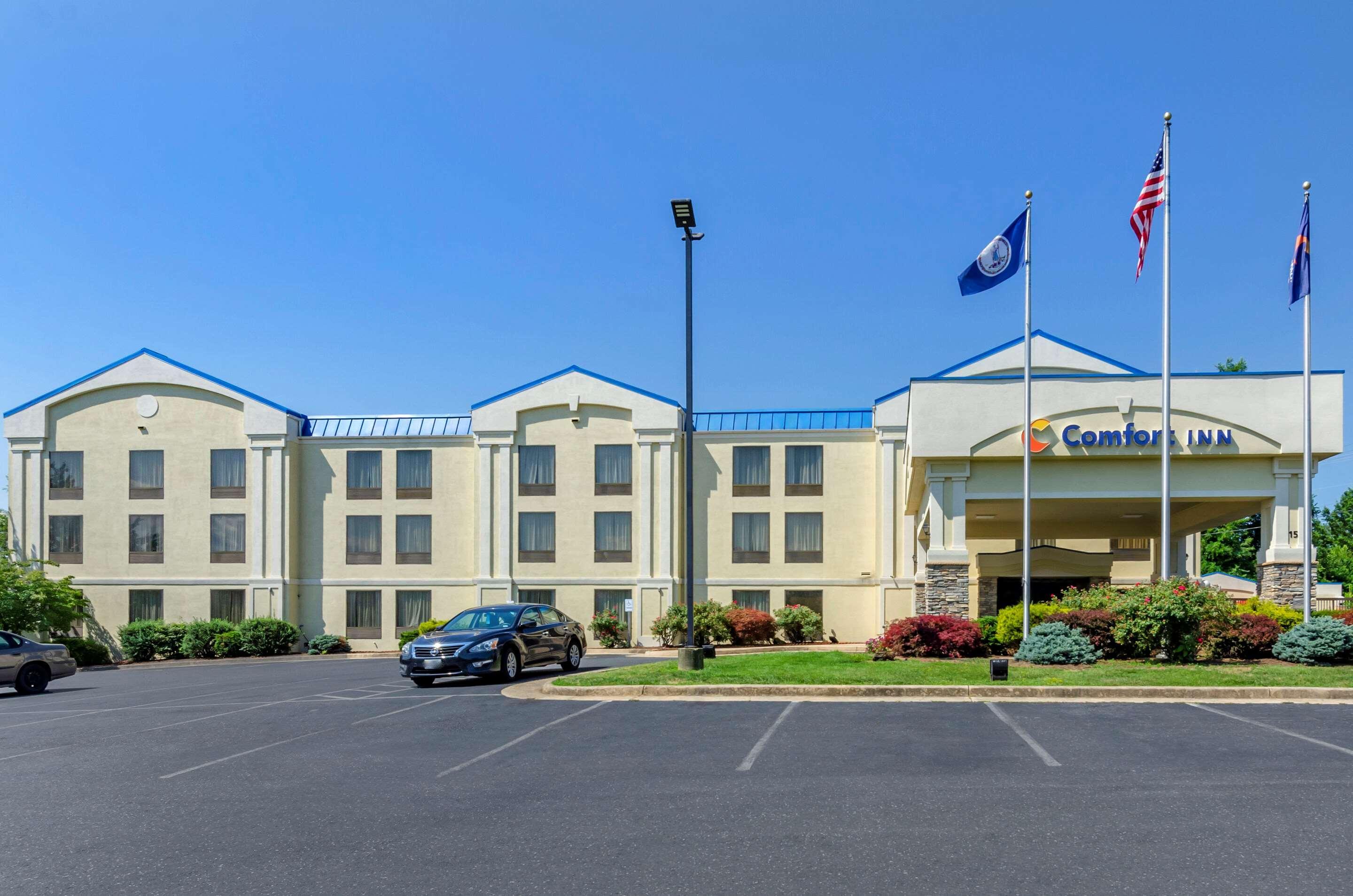 Comfort Inn Waynesboro Exterior photo